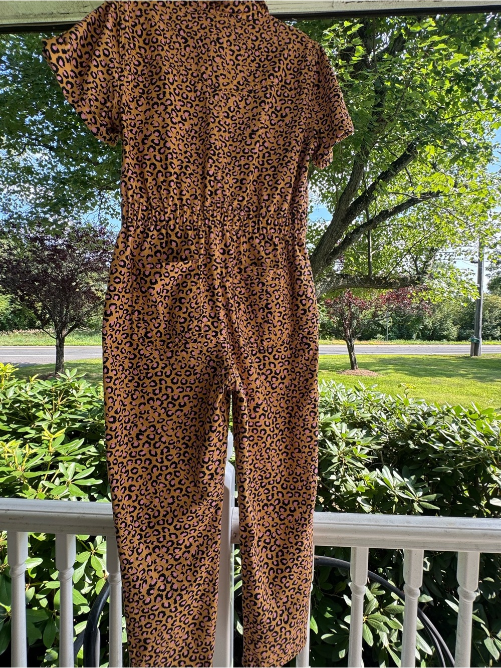 FARM Rio Leopard Pop Jumpsuit - Picture 4 of 12